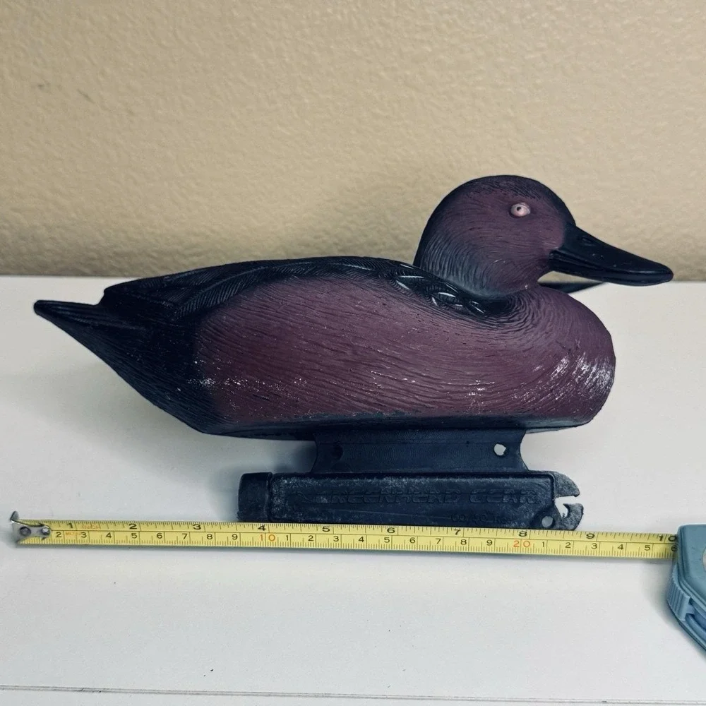 Greenhead Gear Life Size Cinnamon Teal Drake w/Keel 60/40 Carving By Kelly Rose